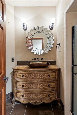 9 NW Forest Ln, Lawton, OK 73505