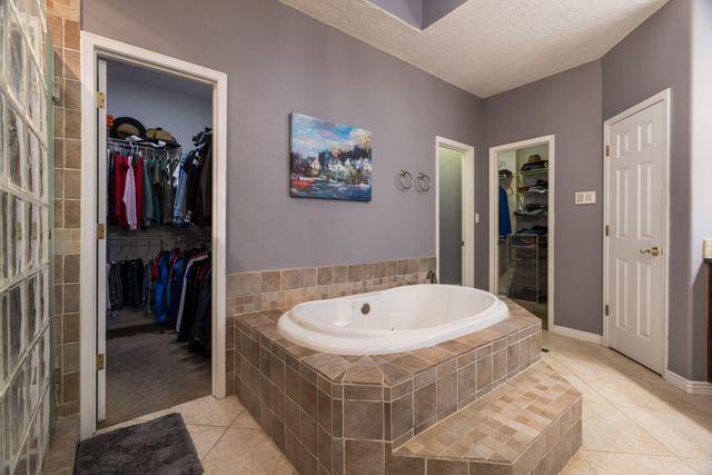 6605 Wentworth Court NE, Albuquerque, NM 87111