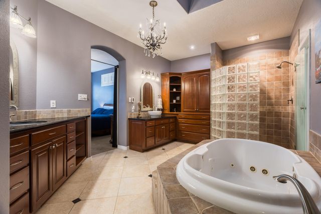6605 Wentworth Court NE, Albuquerque, NM 87111