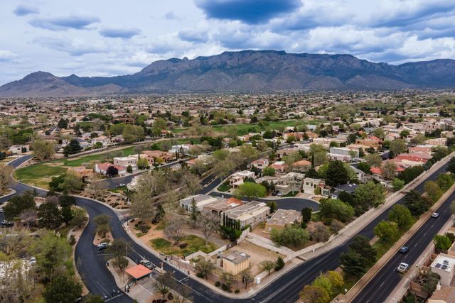 6605 Wentworth Court NE, Albuquerque, NM 87111