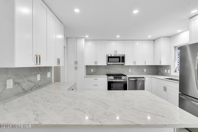 88 Hickory Hill Road, Jackson, NJ 08527