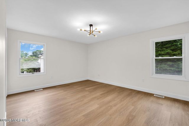 88 Hickory Hill Road, Jackson, NJ 08527