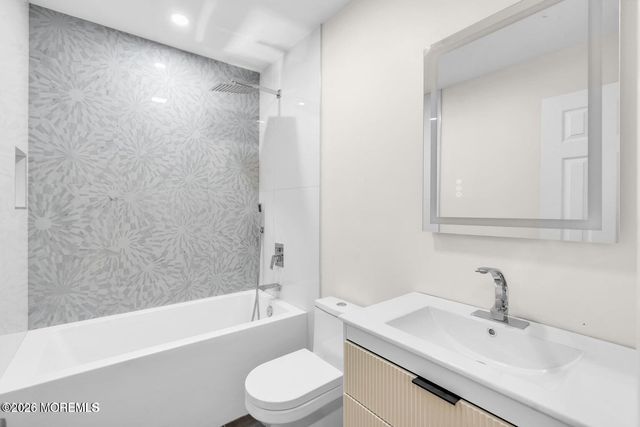 88 Hickory Hill Road, Jackson, NJ 08527