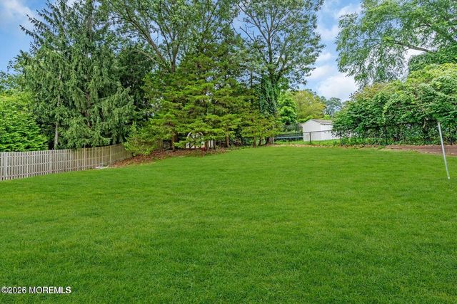 88 Hickory Hill Road, Jackson, NJ 08527