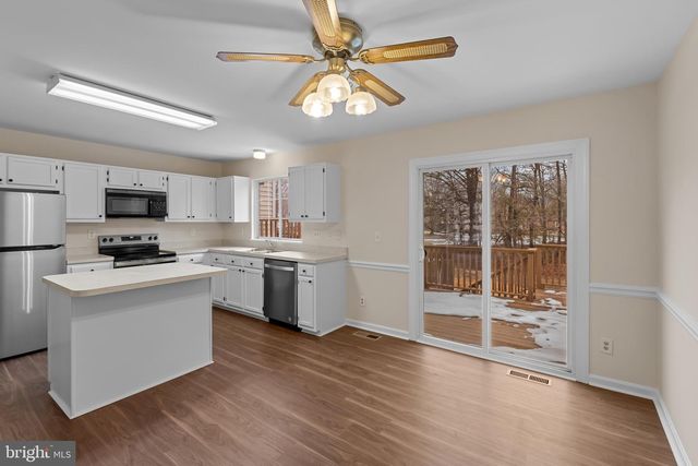 2978-D MOURNING DOVE PL, Waldorf, MD 20603