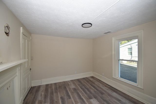 218 Fort St Street, Harrodsburg, KY 40330