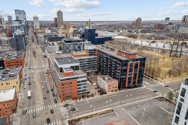 215 10th Avenue S 230, Minneapolis, MN 55415