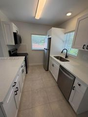 3311 S Le Jeune Rd 2, Coral Gables, FL 33134