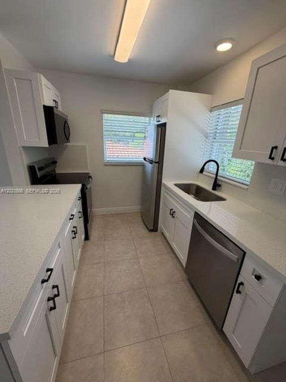 3311 S Le Jeune Rd 2, Coral Gables, FL 33134