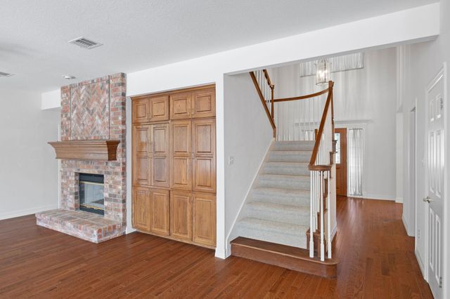 32 Wilderness WAY, Round Rock, TX 78664