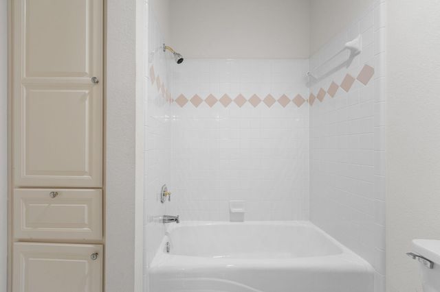 32 Wilderness WAY, Round Rock, TX 78664