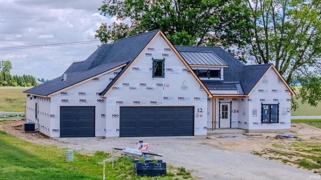 12 Creekside Lane, Wabash, IN 46992