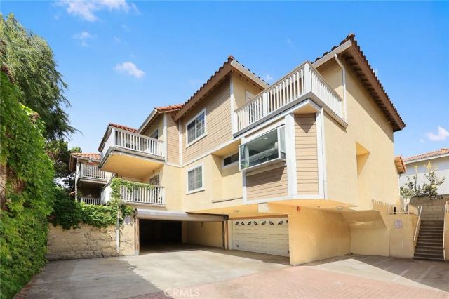 607 W Duarte A, Monrovia, CA 91016