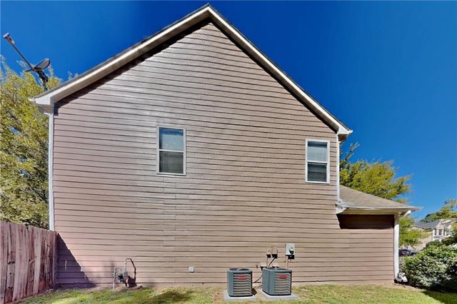1631 Hedington Court, Lawrenceville, GA 30045