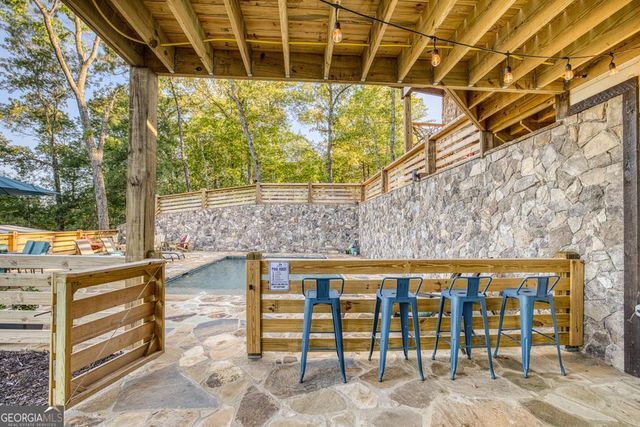 150 Oak Hill Drive, Mineral Bluff, GA 30559