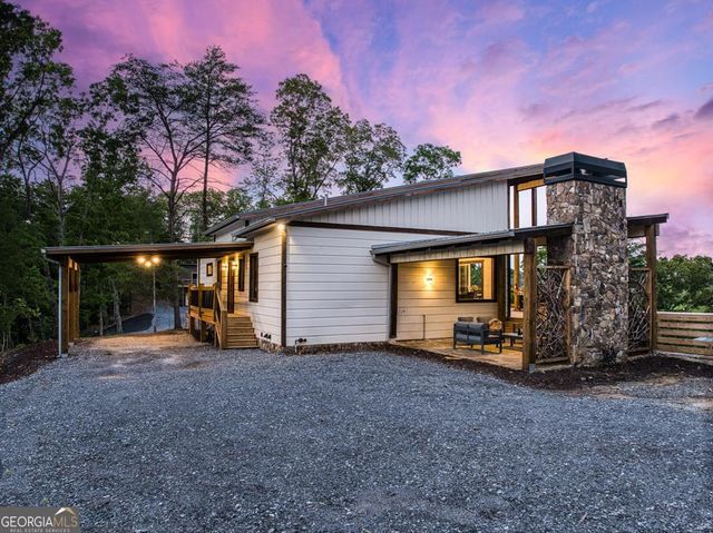 150 Oak Hill Drive, Mineral Bluff, GA 30559