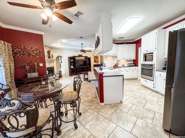 338 Oak, Brackettville, TX 78832