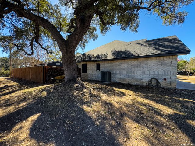 338 Oak, Brackettville, TX 78832