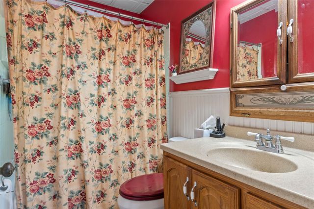 935 Meday Avenue, Mattituck, NY 11952