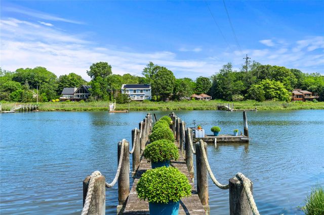 935 Meday Avenue, Mattituck, NY 11952