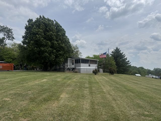 1619 McCormick Ridge Rd, Red Boiling Springs, TN 37150