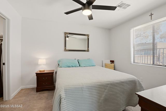 2720 N Hopi Place, Tucson, AZ 85705