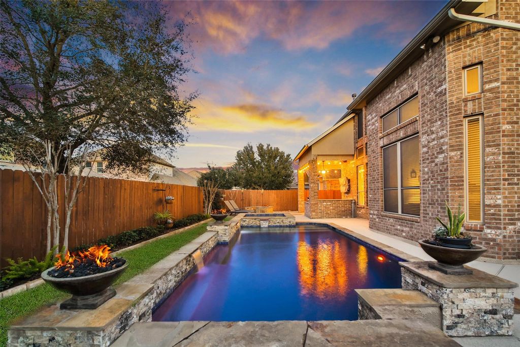 28526 Hunters Shore Drive, Katy, TX 77494