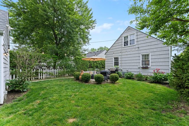 831 Chelsea Avenue, Bexley, OH 43209
