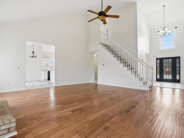 36580 N Pointe Drive, New Baltimore, MI 48047