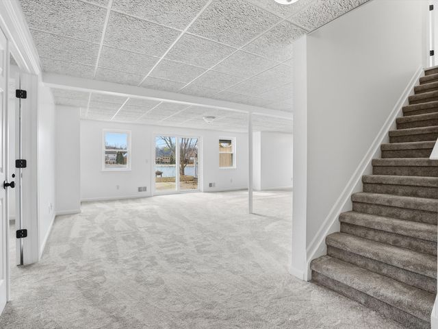 36580 N Pointe Drive, New Baltimore, MI 48047