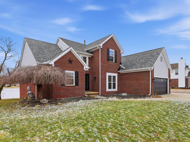 36580 N Pointe Drive, New Baltimore, MI 48047