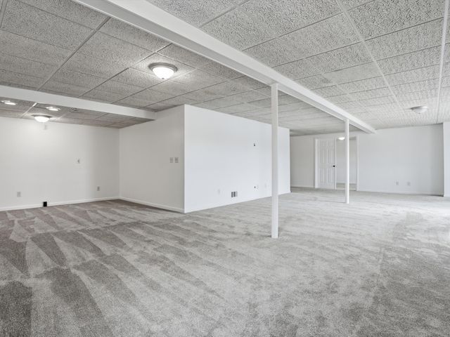 36580 N Pointe Drive, New Baltimore, MI 48047