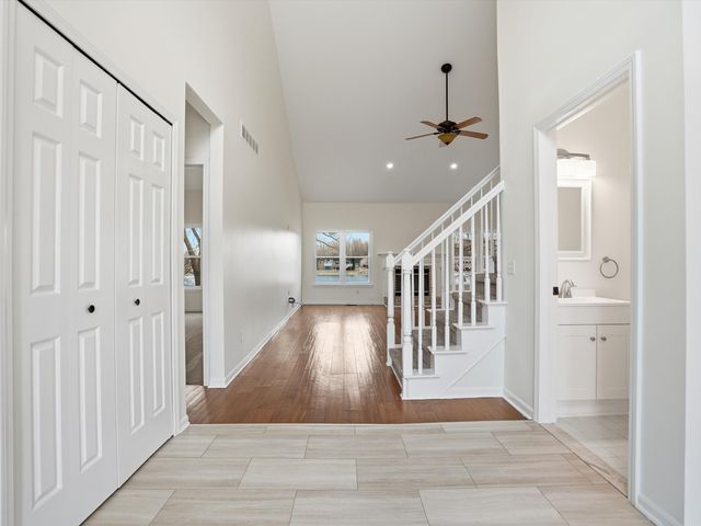 36580 N Pointe Drive, New Baltimore, MI 48047