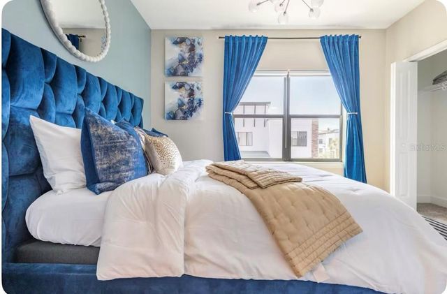 140 VILLA DOMANI CIRCLE, Davenport, FL 33896