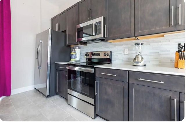 140 VILLA DOMANI CIRCLE, Davenport, FL 33896