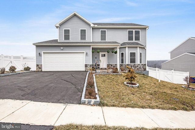 165 CHAMPIONS DR, York Haven, PA 17370