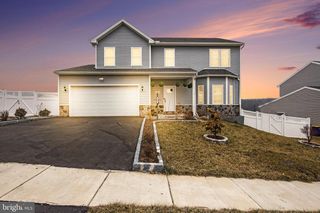 165 CHAMPIONS DR, York Haven, PA 17370