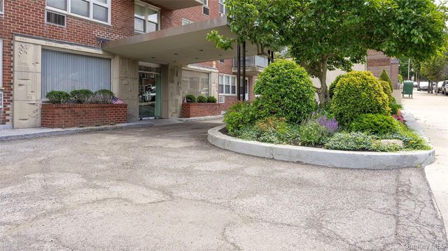 385 McLean Avenue 1G, Yonkers, NY 10705