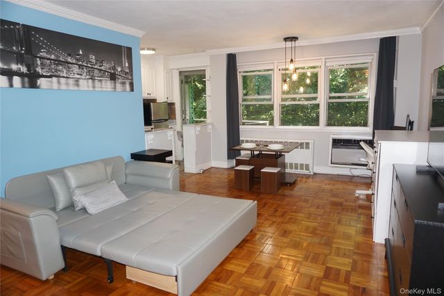 385 McLean Avenue 1G, Yonkers, NY 10705