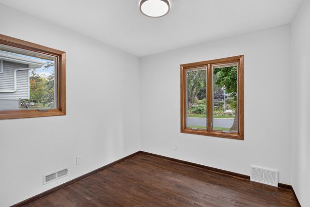 10132 Johnson Avenue S, Bloomington, MN 55437