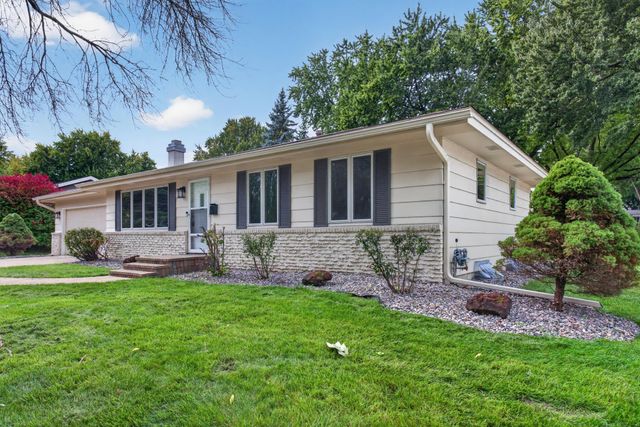 10132 Johnson Avenue S, Bloomington, MN 55437