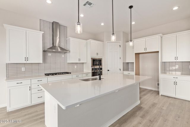 20247 W HOLLYHOCK Street, Buckeye, AZ 85396