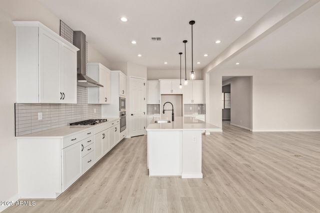 20247 W HOLLYHOCK Street, Buckeye, AZ 85396