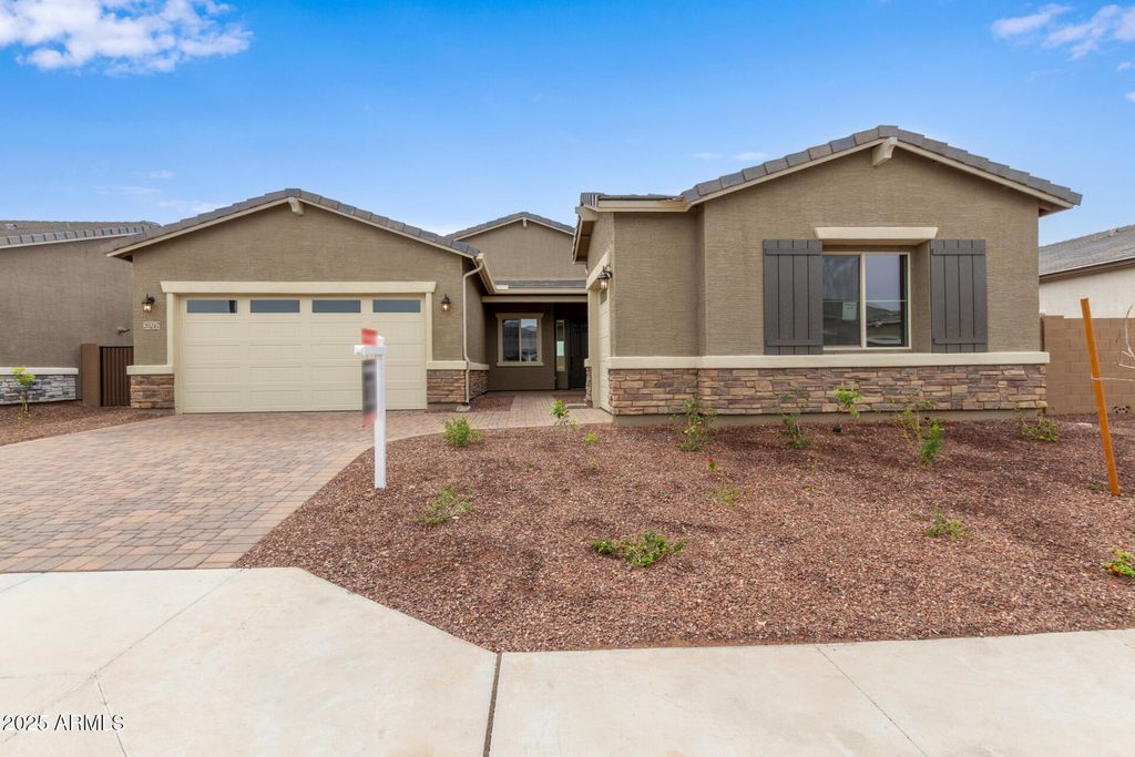 20247 W HOLLYHOCK Street, Buckeye, AZ 85396