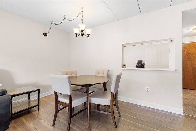 40 Main St 505, Stoneham, MA 02180