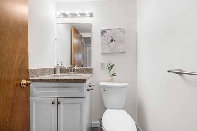 40 Main St 505, Stoneham, MA 02180