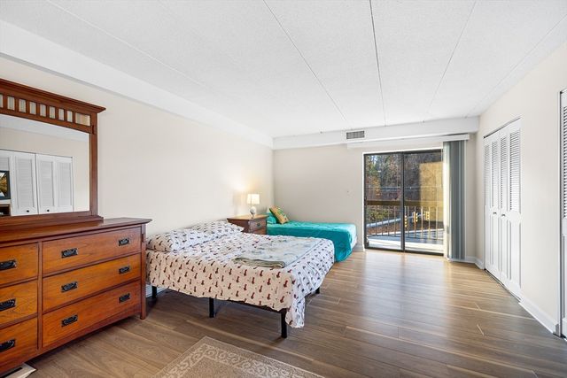 40 Main St 505, Stoneham, MA 02180