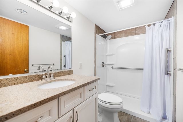 40 Main St 505, Stoneham, MA 02180