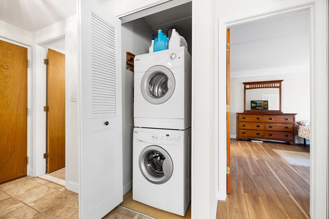 40 Main St 505, Stoneham, MA 02180