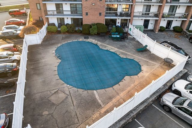 40 Main St 505, Stoneham, MA 02180